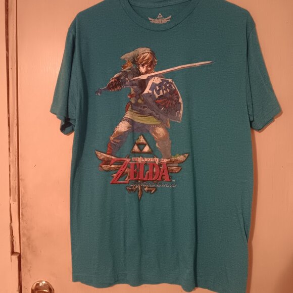 "The Legend of Zelda" T-shirt Men's Medium 2013 - Picture 5 of 5